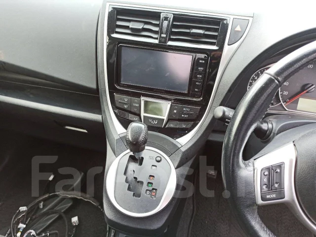 Toyota Ractis. NCP120, 1NZE ����