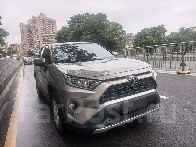 Toyota RAV4. �������, ��������, 1.5 (109��.�.), ������, 30����. ��, �/�. ��� ����� �� ������������ ����