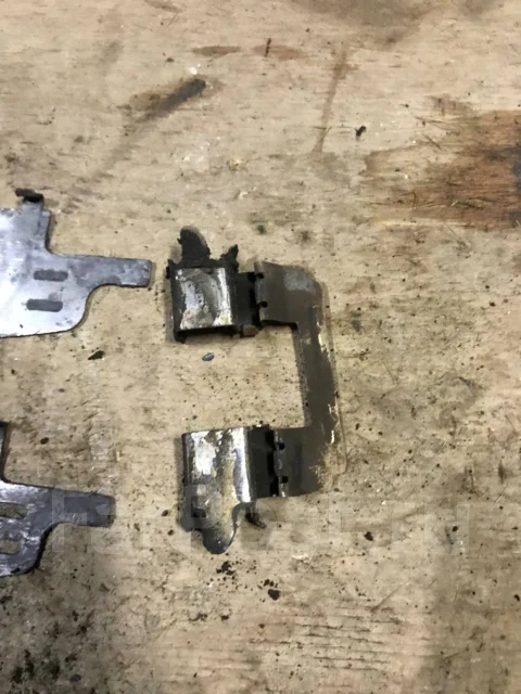 �������� �������� Nissan 40809N00A D40809N00A ����