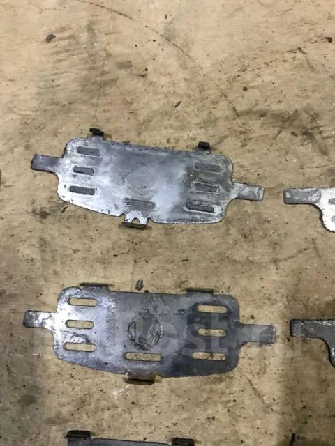 �������� �������� Nissan 40809N00A D40809N00A ����