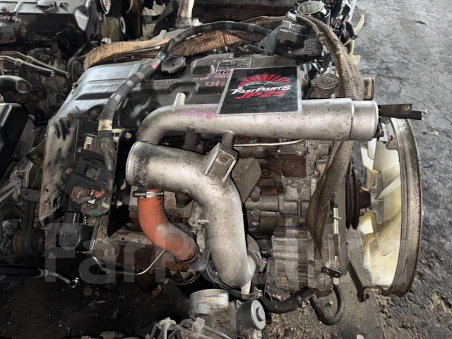 ��������� Mitsubishi Canter FE82 4M50 4106 ����
