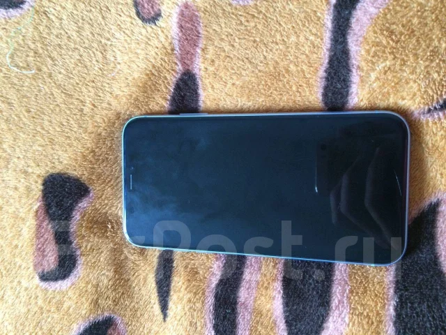 Apple iPhone Xr. �/�, 128 ��, �����, 4G LTE, NFC ����