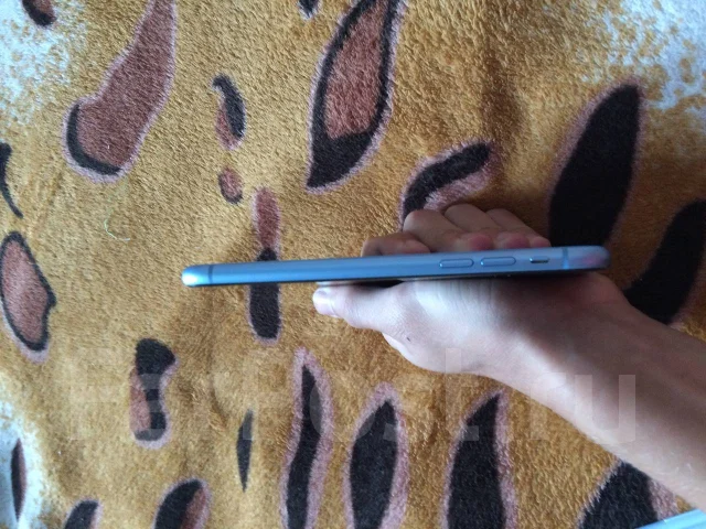 Apple iPhone Xr. �/�, 128 ��, �����, 4G LTE, NFC ����