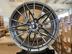 HRE. 8.0x18", 5x114.3, ET35, �� 67,1���. ����