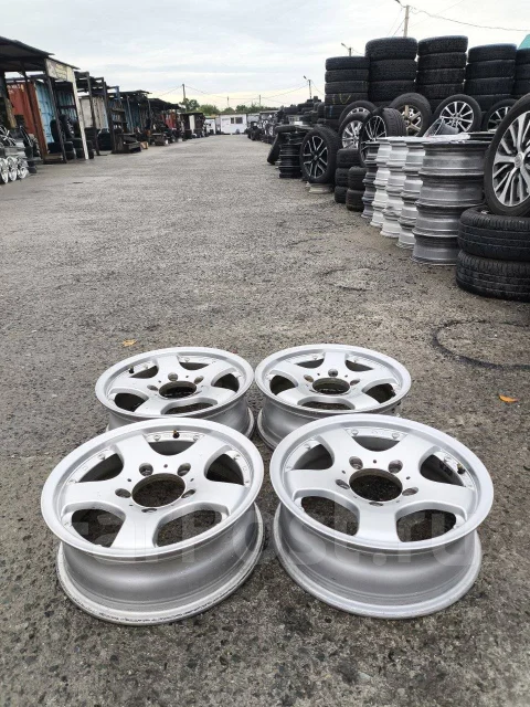 Mak Xenon. 5.5x16", 5x139.7, ET20, �� 110,1���. ����