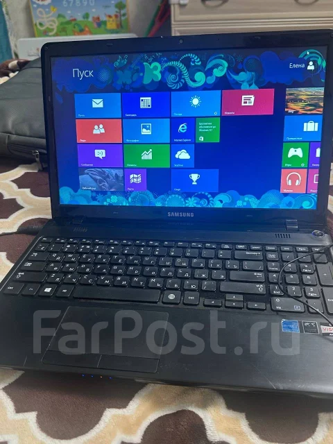 Samsung 355E5C. ���� 500���, WiFi: 1, Bluetooth: 1 ����
