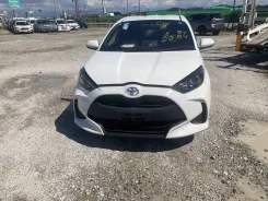 Toyota Yaris. KSP210, 1KRFE ����