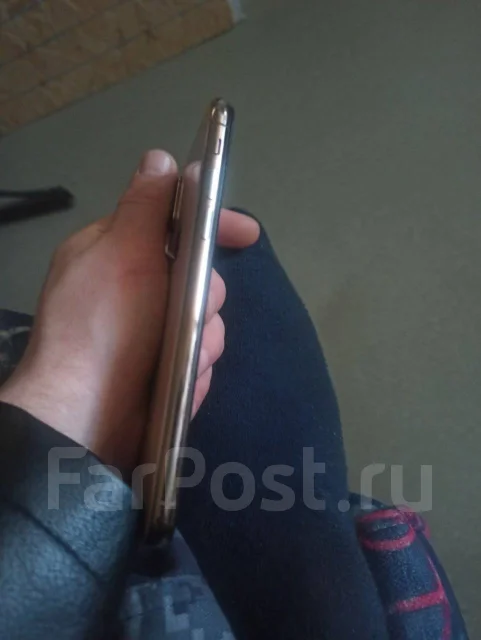 Apple iPhone X. �/�, 64 ��, ������� ����