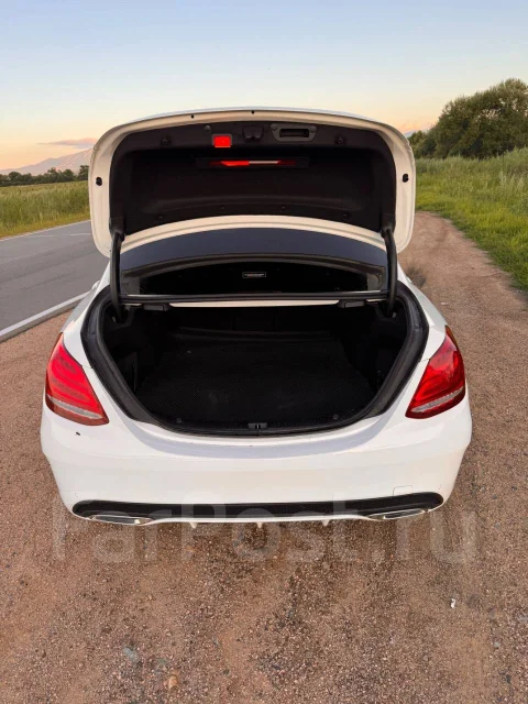 Mercedes-Benz C-Class. �������, ������, 1.6 (156��.�.), ������, 46����. �� ����