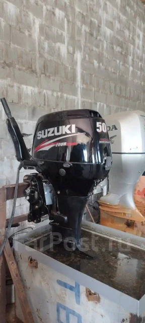 Suzuki. 50��.�., 4-�������, ����������, ���� L (508 ��), 2009 ��� ����