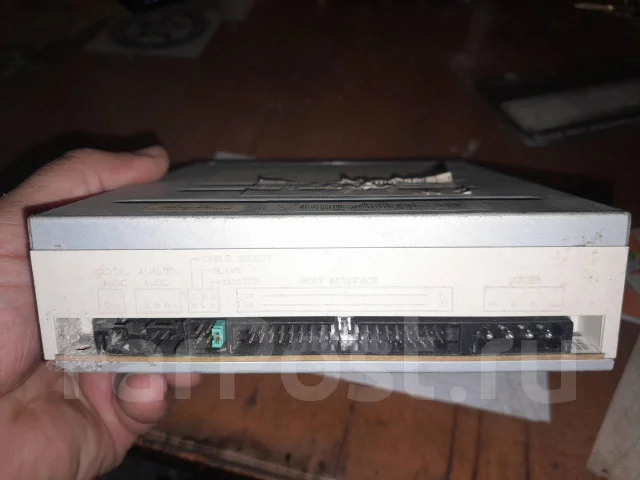 CD-ROM �������. ����