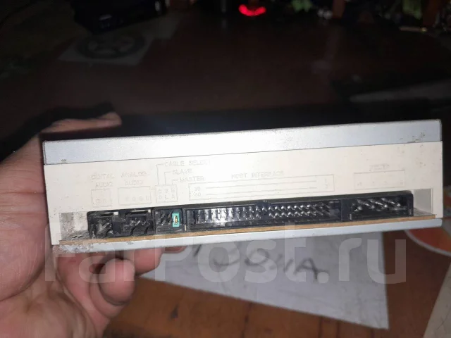CD-ROM �������. ����