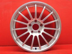 Advan Racing RT