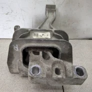 ����� ��������� ������ Skoda Octavia (A7) 2013-2019 (��000235209) 5Q0199262BD ����