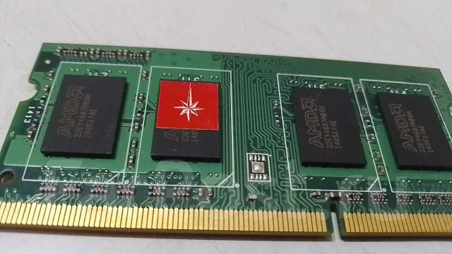 SO-DIMM DDR3. ����