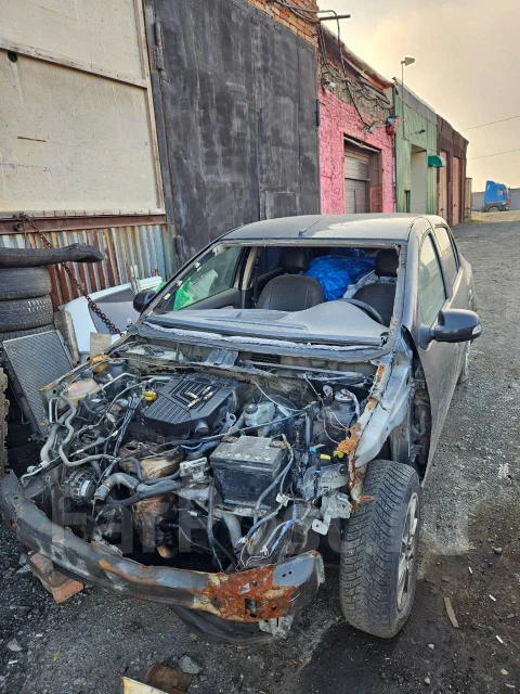 Renault Logan. K7M ����