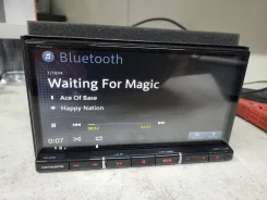 Pioneer Carrozzeria AVIC ����