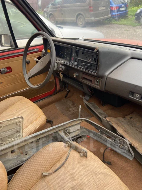 Volkswagen Golf ����
