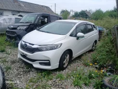 Honda Shuttle. GK8, L15B ����