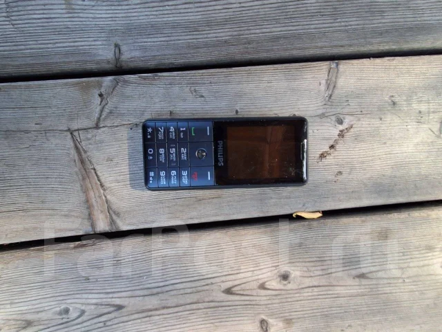 Philips Xenium. �/�, ������, Dual-SIM, ��������� ����