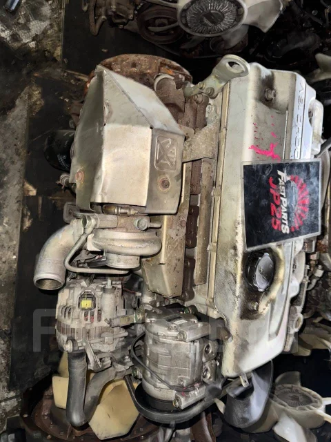 ��������� Mitsubishi Canter FD70B 4M42 1028 ����