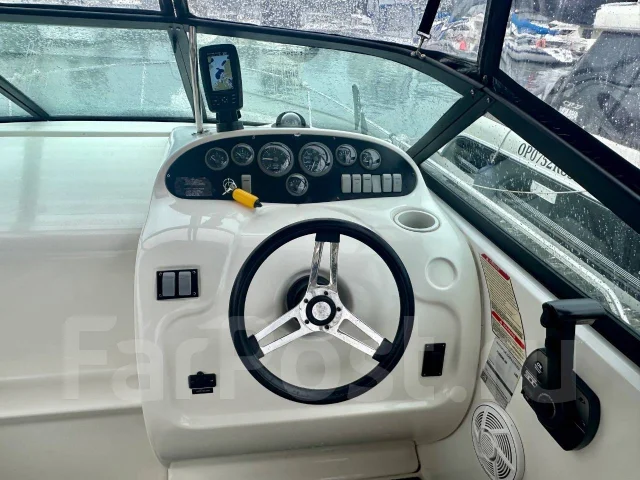 Searay Sundancer. 2000 ���, ����� 7,32��., ��������� ������������, 280��.�., ������ ����
