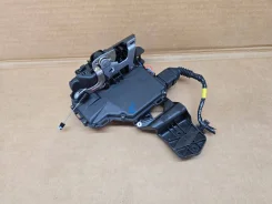 ����� ����� �������� ����� Volkswagen Passat B5 6X1837013H ����