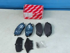 ������� ����� Toyota Corolla, Auris 2013- Toyota 0446502390 0446502390 ����