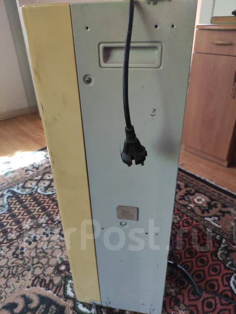 Hitachi. 25��&sup2; ����