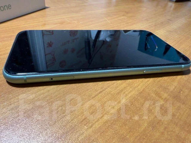 Apple iPhone 11. �/�, 128 ��, ��������� ����