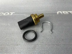 ������ ����������� A4 (B7) 2005-2008 A4 (B8) 2009-2012 6PT009309331 6PT009309331 ����