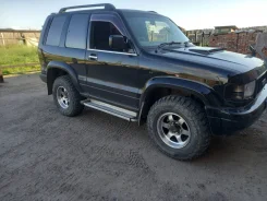 Isuzu Bighorn. UBS25DW, 6VD1 ����