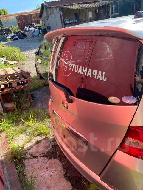 Honda Freed. GB3, L15A ����