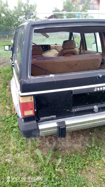 Jeep Cherokee ����