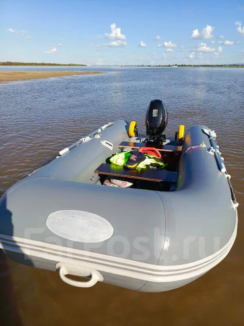 Skyboat SB 360RC. ����� 3,6��., ��������� ���������, 20��.�., ������ ����