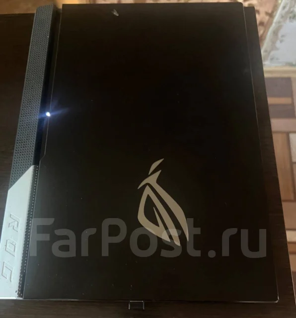 Asus ROG Strix. ��� 16 ��, ���� 500���, WiFi: 1, Bluetooth: 1, ����������� �� 3��. ����