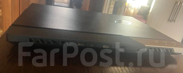Asus ROG Strix. ��� 16 ��, ���� 500���, WiFi: 1, Bluetooth: 1, ����������� �� 3��. ����