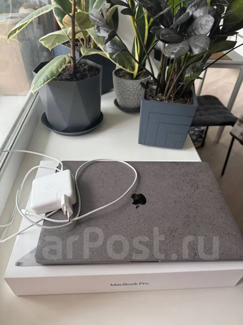 Apple MacBook Pro 16 2019. 16", ��� 512 ��, WiFi: 1, Bluetooth: 1 ����