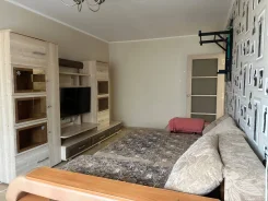 3-���������, ����� ��������� 104. �����, 62���.��., 5/5 ���� ����