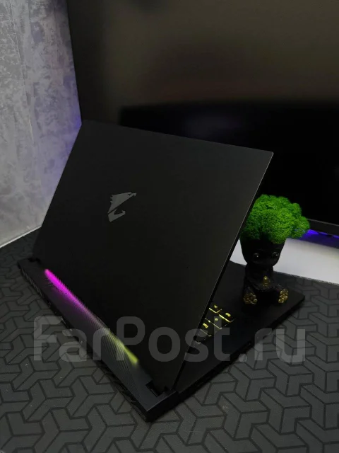 Gigabyte Aorus 16. 15.6", ��� 16 ��, ���� 512���, WiFi: 1, Bluetooth: 1 ����