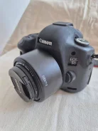 Canon EOS 5D Mark III ����