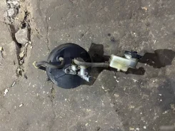 ��������� �������� � ����� honda civic 8 4D ����