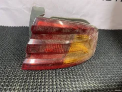 ������ ������ � ����� Kia Magentis 1 Hyundai / KIA 924213C010 924213C010 ����