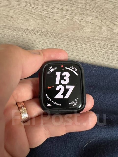 Apple Watch Series 7 Nike. GPS, NFC, IP67, IP68 ����