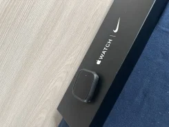 Apple Watch Series 7 Nike. GPS, NFC, IP67, IP68 ����