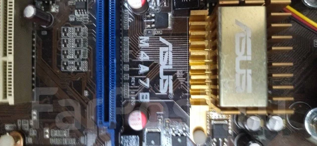 Socket AM2+ ����