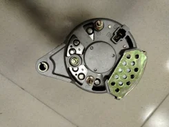 ��������� 6D95/4BT1T/4BD1 (24V,20A,1����) ALK9172/ALK0172/ST0562 6008213850 ����