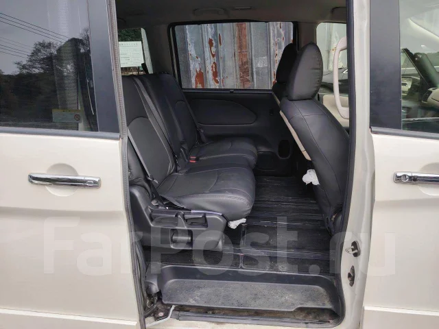 Nissan Serena. GFNC27, MR20DD ����