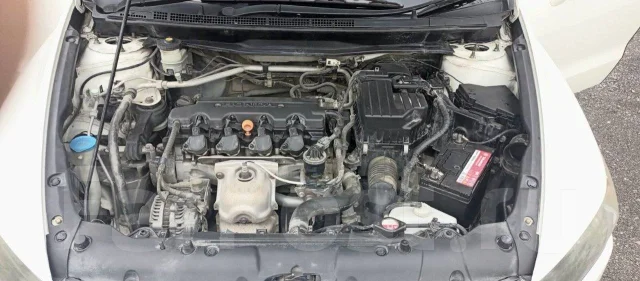 Honda Stream. �������, ��������, 1.8 (140��.�.), ������, 186����. �� ����