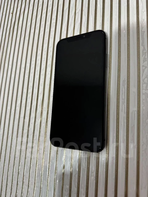 Apple iPhone X. �/�, 64 ��, ������, 3G, 4G LTE ����